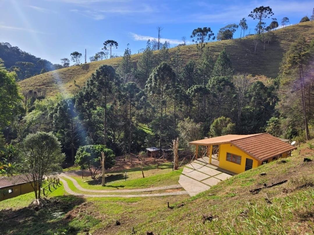 Pousada A Casa Da Fazenda ซานโต อังตัวนิโอ โด ปิงญัล ภายนอก รูปภาพ